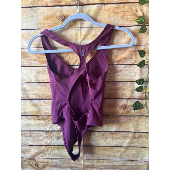 Free People Movement Bare It All Leotard in Varsity Red Size XS NWT - Picture 4 of 7